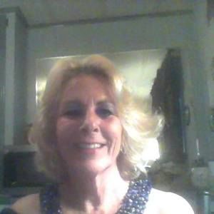 Meet your Posher, Pamela